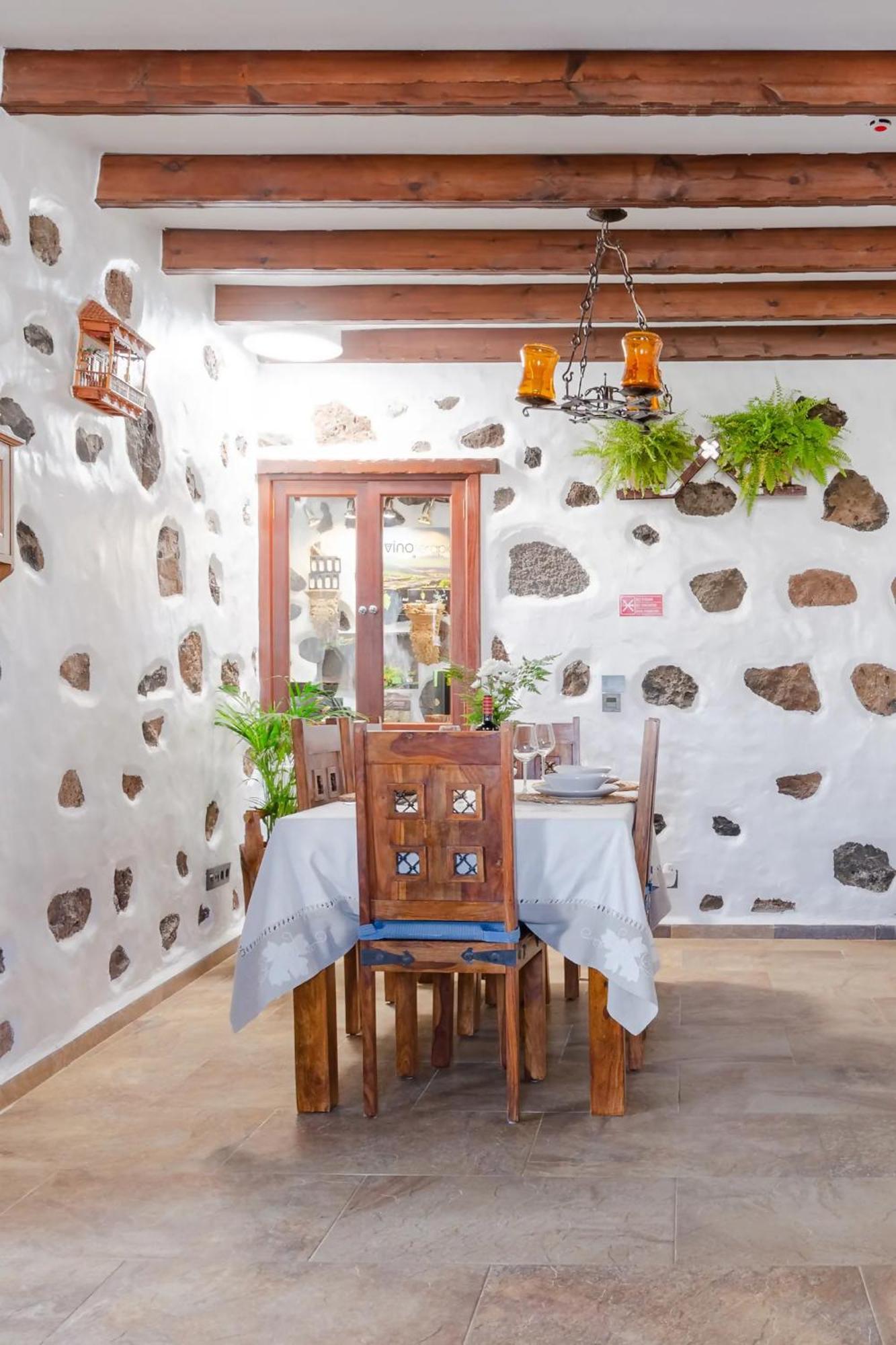 Casa Emblematica Garaday Lanzarote Guest House Tinajo Luaran gambar